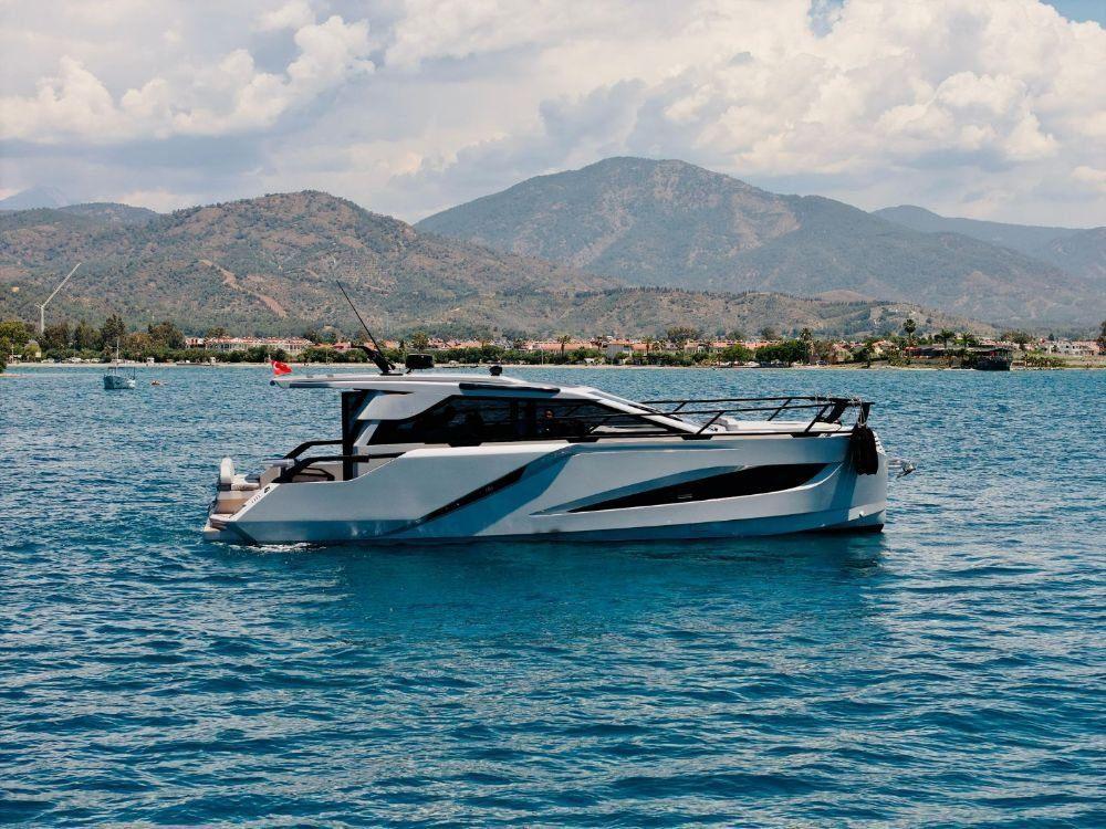 Kiralık Özel yapım 12m Motoryat - 884-0