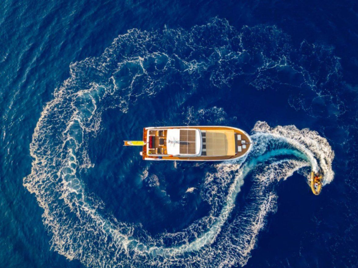 Özel yapım 18m Motoryat