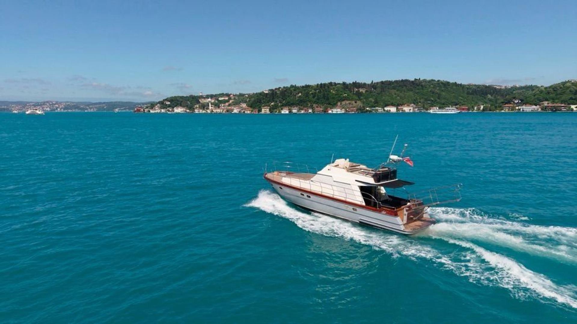 Rental Custom made 14m Motor Yacht - 385 - photo 7