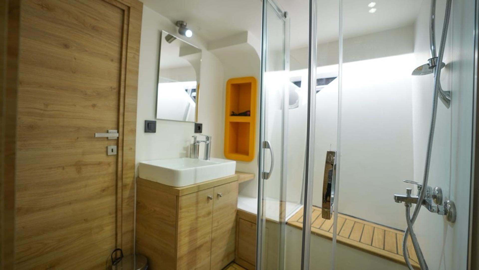 Kiralık Özel yapım 19m Motoryat - 415 - photo 6