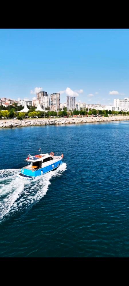 Custom made 10m Motor Yacht