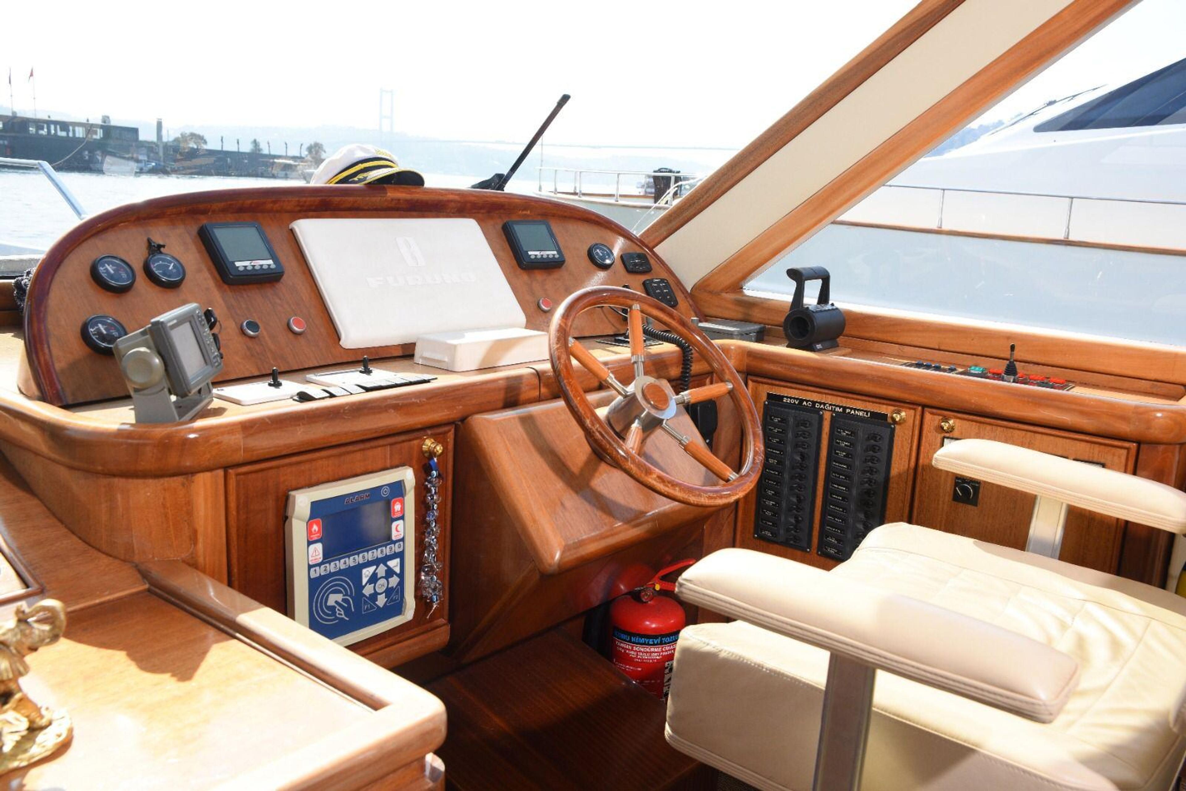 Rental Custom made 22m Motor Yacht - 52 - photo 5