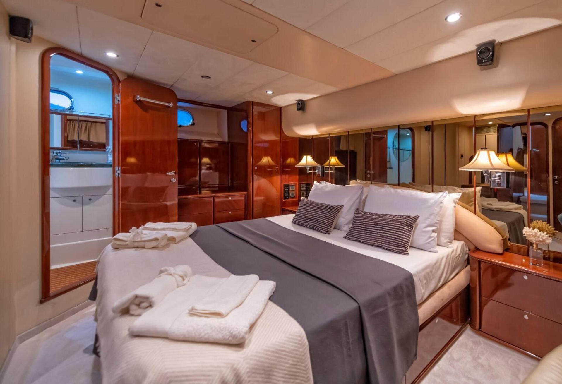 Kiralık Princess 22m Motoryat - 51 - photo 16