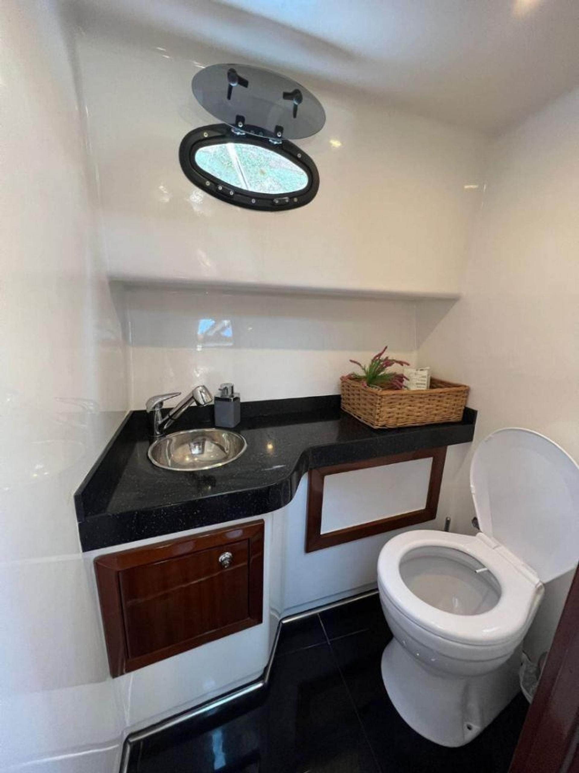Kiralık Özel yapım 12m Motoryat - 445 - photo 12