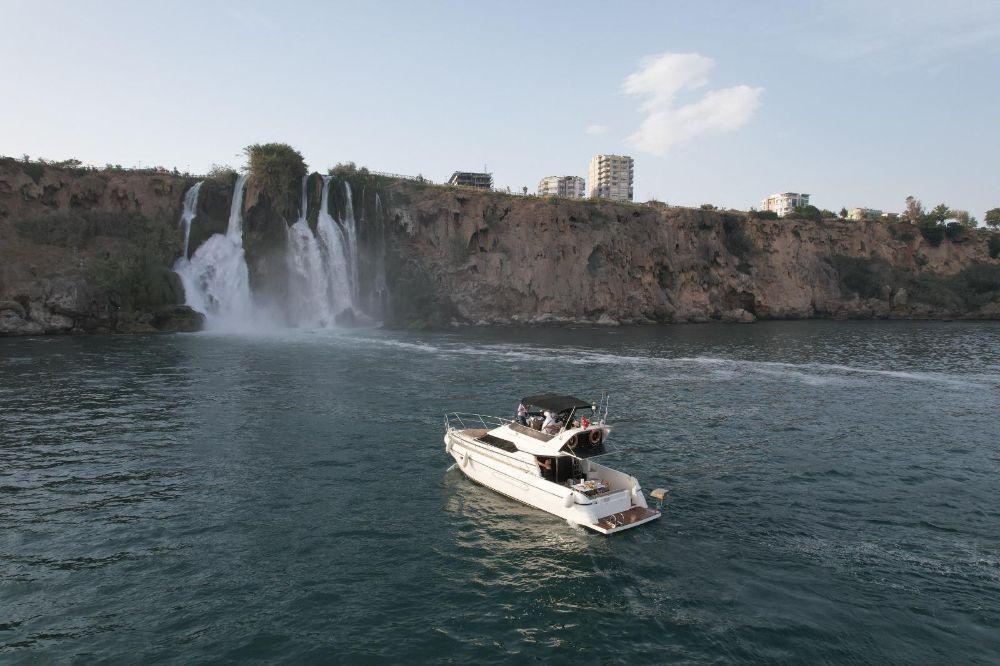 Rental Eurocraft 13m Motor Yacht - 566-35