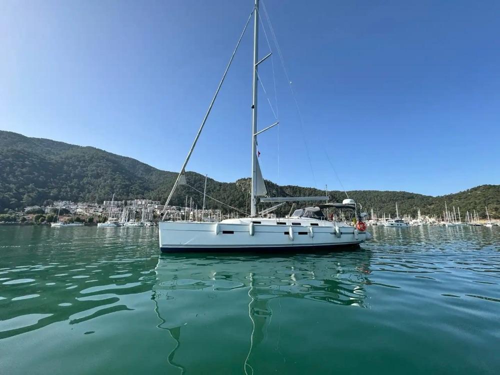 Rental Bavaria 14m Sailboat - 560-6