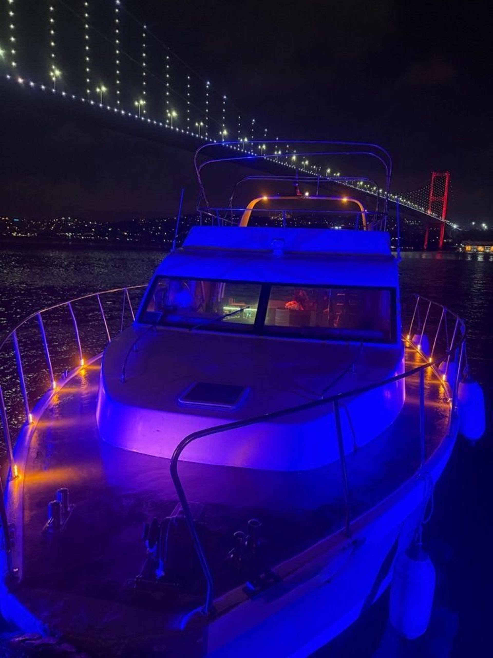 Kiralık Özel yapım 14m Motoryat - 969 - photo 32